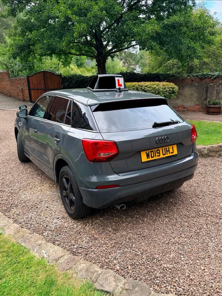Dual Instructor Audi Q2 1.6L TDI - Driving Instructor Ready (with dual brake pedal ...