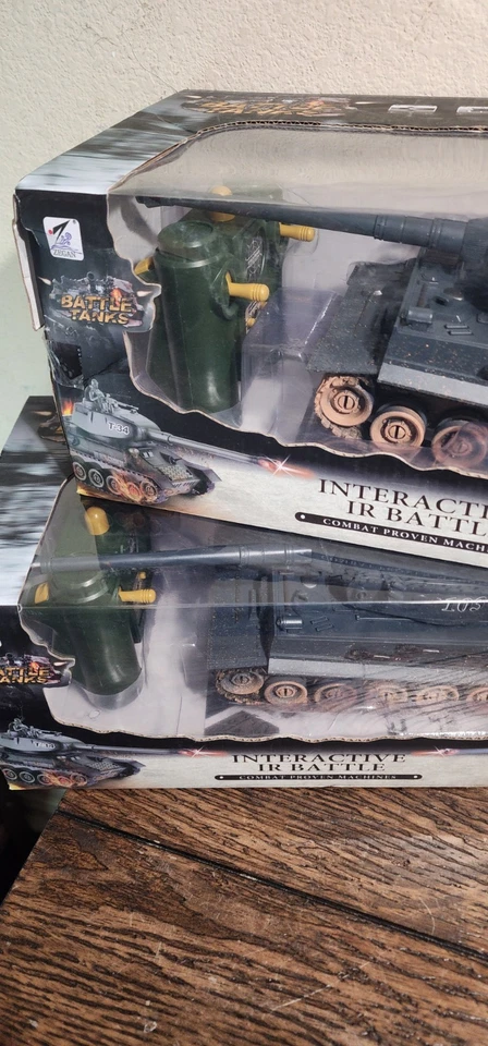 Lot Of 2 RC Tiger Tank 1:28 Diecast RC Tiger Tank Interactive Battle Zegan Toys - Image 2 of 4