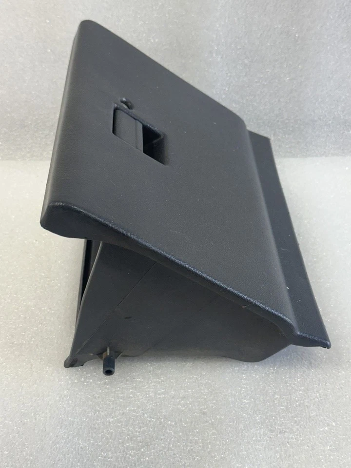 Guantera Toyota Celica 1986 1987 1988 1989 gris oscuro Foto 2 de 4