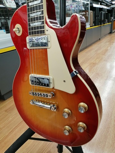 GIBSON Les Paul Deluxe 70s Cherry Sunburst Electric Guitar Used From Japan - Picture 6 of 15