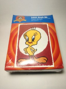 Tweety Spotlight Looney Tunes 20"x30