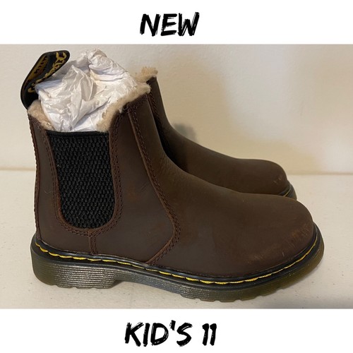 dr martens leonore boots youth