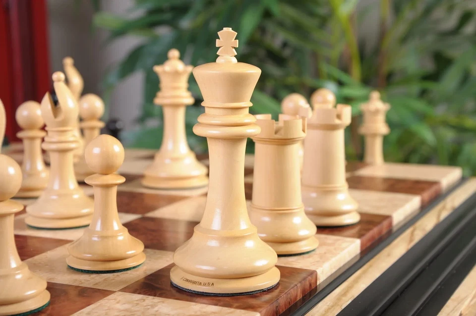 The New York 1924 Luxury Chess Set - Pieces Only - 4.2" King - Genuine Ebony - Image 3 of 4