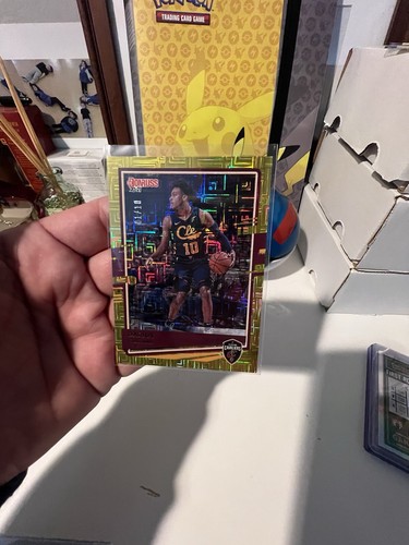 Darius Garland: Choice Gold #56 - 01/10 - Maglia Match Palindrome - 2021 Donruss - Foto 9 di 12
