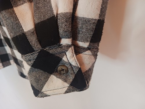 Mens DOUBLJU  Black/White/Gray PLaid Sherpa-Lined Winter Button-Down Size M - Picture 5 of 7