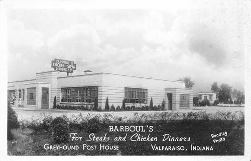 Tarjeta postal vintage RPPC BARBOUL'S Steak Dinners Valparaíso, IN Roadside años 40