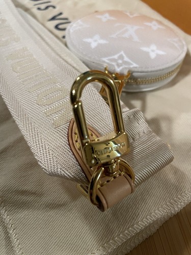 LOUIS VUITTON MULTI POCHETTE BRUME COIN Purse By The Pool - Picture 9 of 9