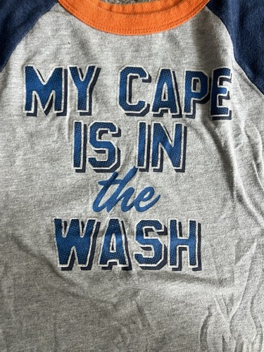 OshKosh  T Shirt Boys 5 Short Sleeve My Cape Is In The Wash Color Gray - Picture 2 of 4