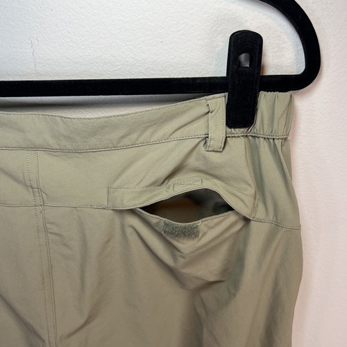 Baleaf Womens Bermuda Long Shorts Pockets UPF 50+ Golf Hiking Excellent Sz Large - Picture 13 of 15