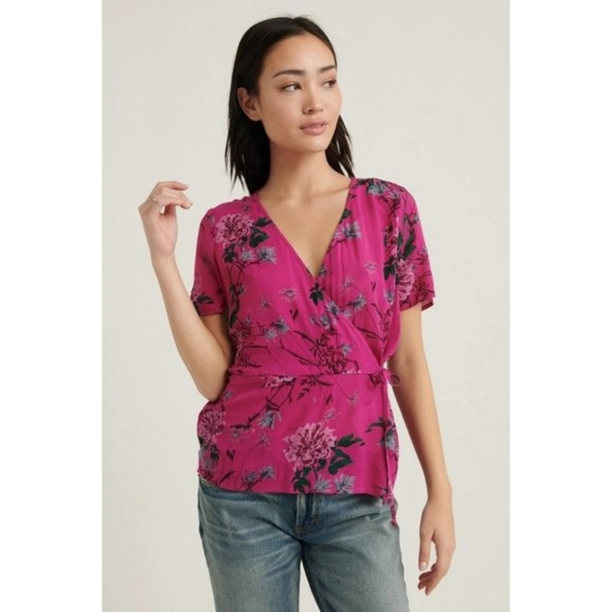 NWT Womens Size XS Lucky Brand Fuchsia Pink Printed Billie Wrap V