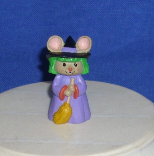 Hallmark Halloween Merry Miniatures Maus Hexe 1993 grünes Haar hat goldenes Siegel - Bild 1 von 3