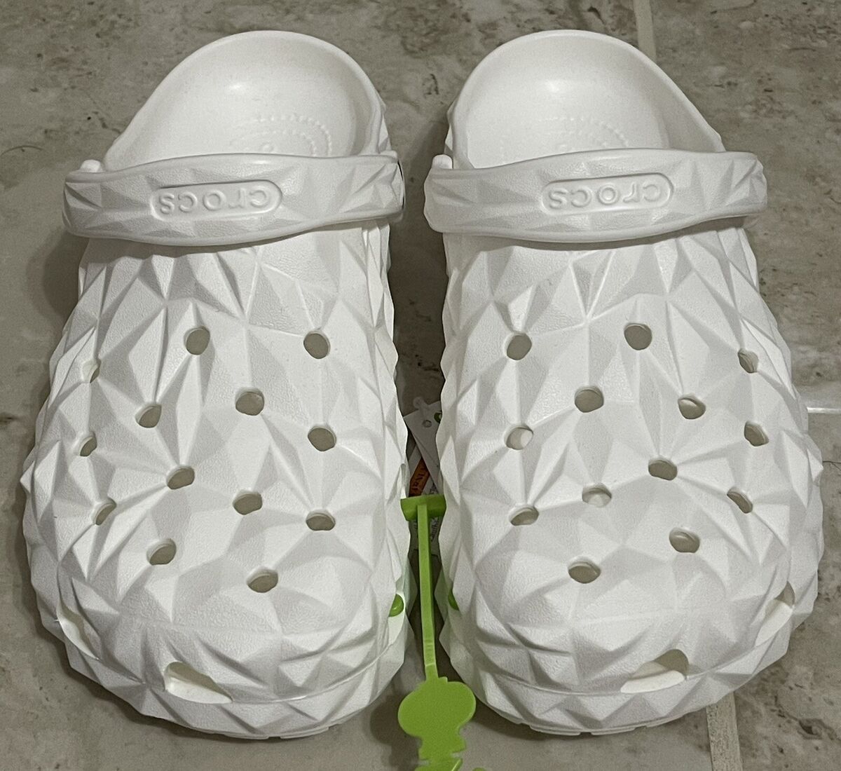Crocs White Classic Geometric Clog (Men 6/ Women 8). | eBay Crocs White Classic Geometric Clog (Men 6/ Women 8). | eBay