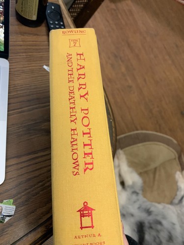 Harry Potter and the Deathy Hallows Hardcover Book First American Edition - Picture 2 of 3