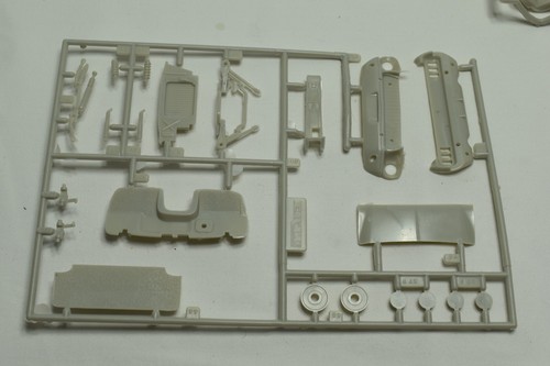 AMT Ertl 1:25 Muscle 1967 mustang GT Fastback - Picture 8 of 12