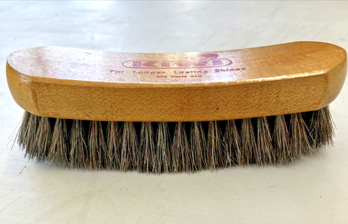 Vintage KIWI 100% Horse Hair Shoe Shine Brush ~ For Longer Lasting Shines - Picture 3 of 3