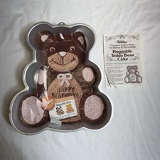 Vintage 1982 Wilton #502-3754 Huggable Teddy Bear Aluminum Cake Pan New