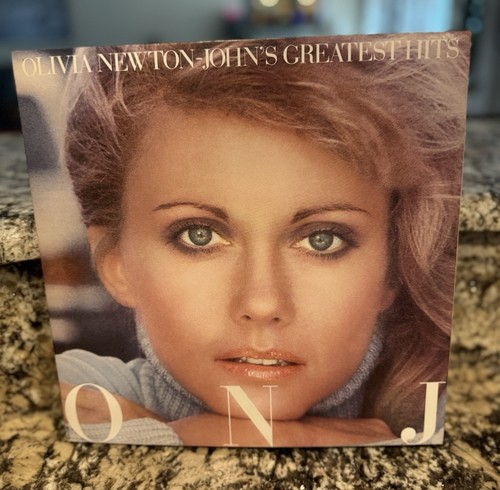 Olivia Newton-John - Olivia Newton-John’s Greatest Hits (1977 Vinyl, LP) - Picture 12 of 22