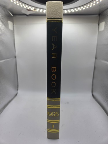 The World Book: Vintage Year Book 1995 Reviewing Of The Events Of 1994 - Picture 2 of 2