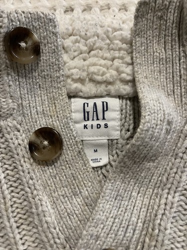Gap Brand Boys Medium Lot Of 7 Items EUC Classic And comfortable - Picture 3 of 10