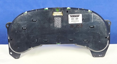 🏅  03-06 TAHOE YUKON SILVERADO SIERRA INSTRUMENT SPEEDOMETER CLUSTER ~ 101K  🏅 - Picture 4 of 6