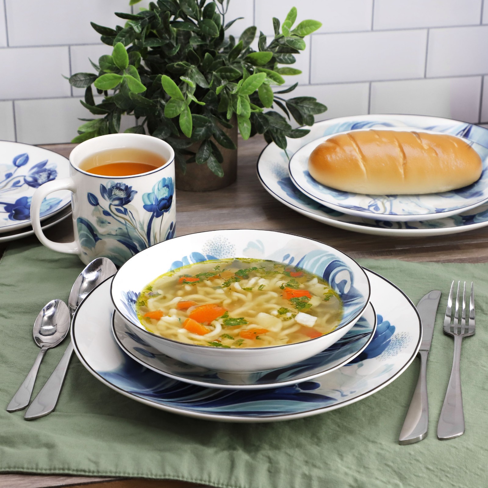 Elama Peony Garden 16 Piece Floral Design Round Porcelain Dinnerware Set in Blue