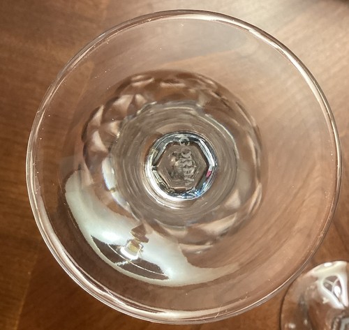 4 - Gorham Diamond Clear Wine Goblets Crystal Glasses 7 5/8" Signed - Picture 4 of 4