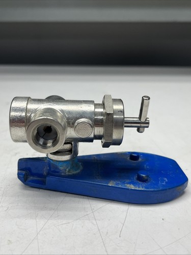 Fluid Metering FMI Q410-2 Carrier for Q Pump Head QB331717 - Picture 4 of 5