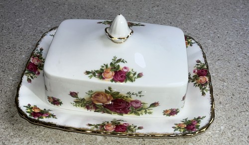 H889~ Royal Albert Old Country Roses Rectangular Covered Butter Dish England - Picture 3 of 7
