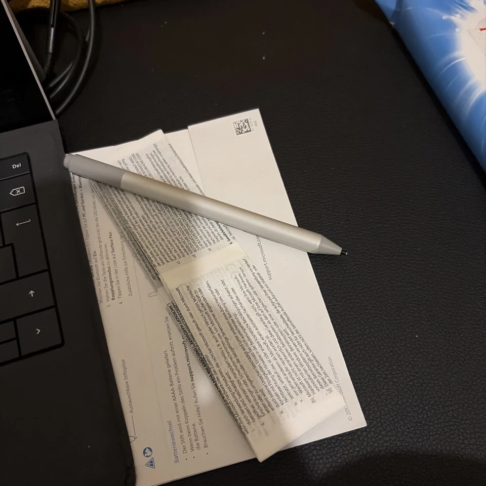 Microsoft Surface Pro 6 Core i7-8650U 8GB Ram 256GB SSD Windows 11 Pro Tablet - Image 3 of 3