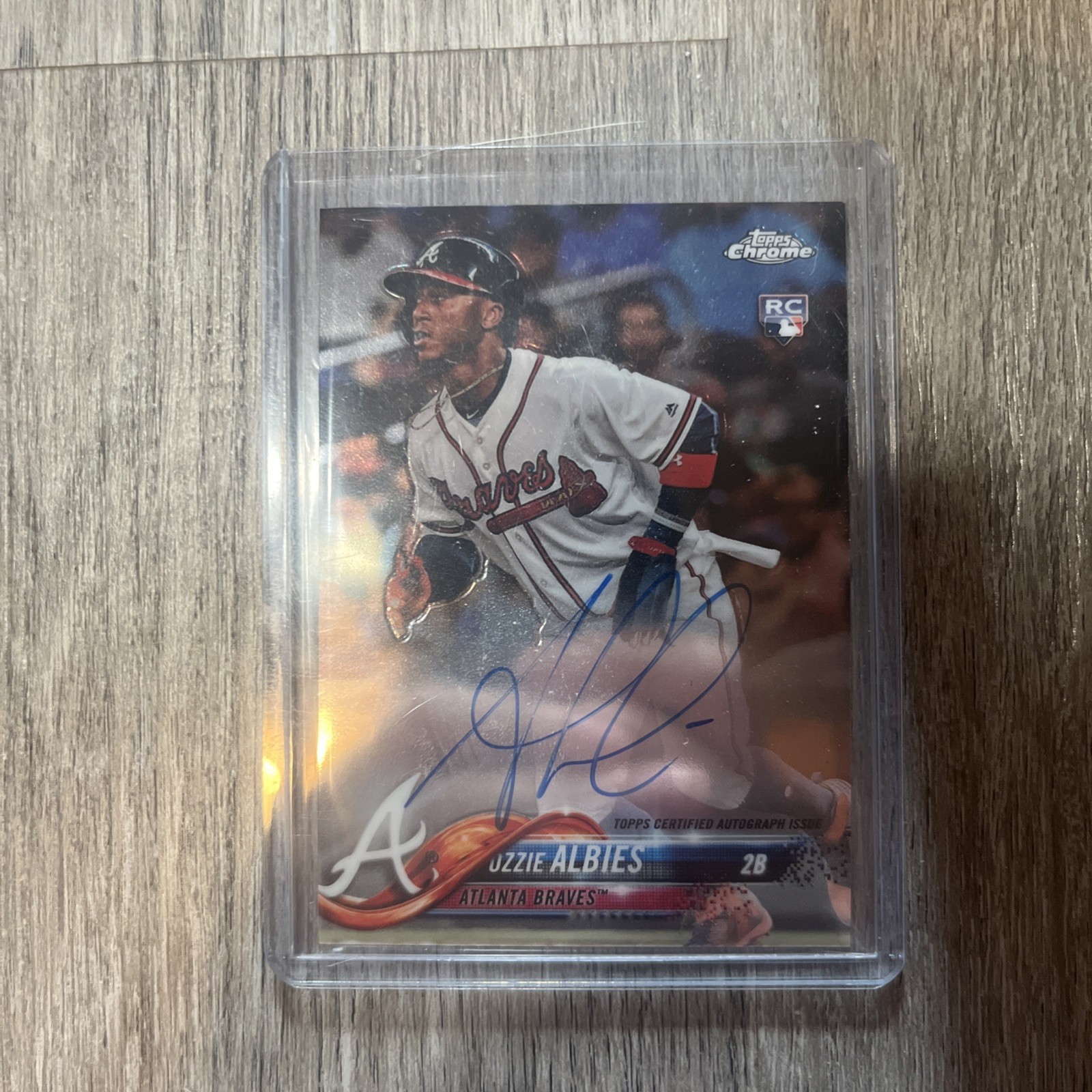 2018 Topps Chrome - Rookie Autographs Ozzie Albies #RA-OA (AU, RC)