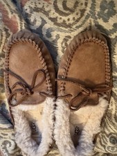 UGG Dakota Slipper Moccasin Women  s US 7 Chestnut Brown Suede Wool EUR 38