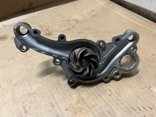 BMW Gs1200 Wasserpumpe aus einem BJ 2017