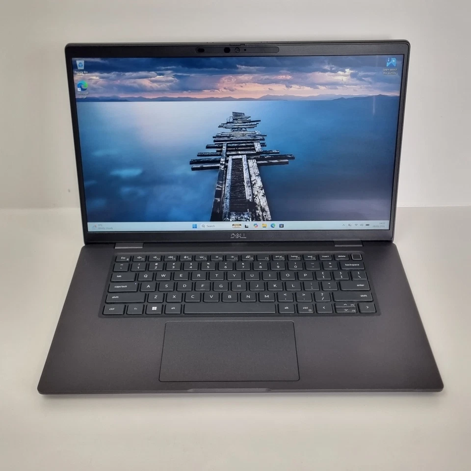 Dell Latitude 7520 · i7-1185G7 · 16GB · 256GB, photo 2 of 5