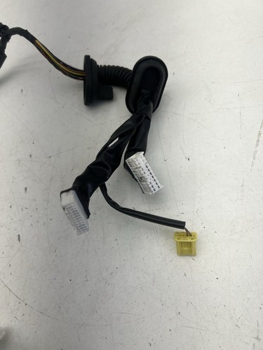 Arnés de cables para puerta delantera derecha Nissan Rogue 2018 OEM. - Imagen 4 de 6