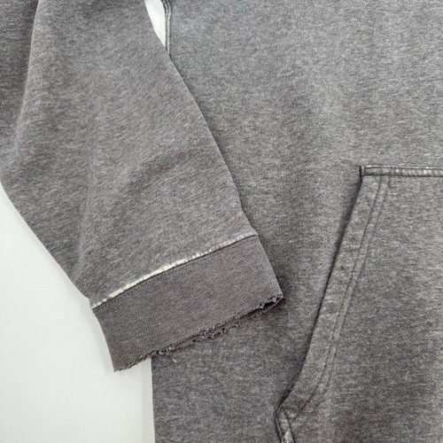 Sudadera con Capucha Nike 1/2 Cremallera Para Hombre Grande Gris con Swoosh Bordado Blanco y Etiqueta Nike Azul - Imagen 15 de 16