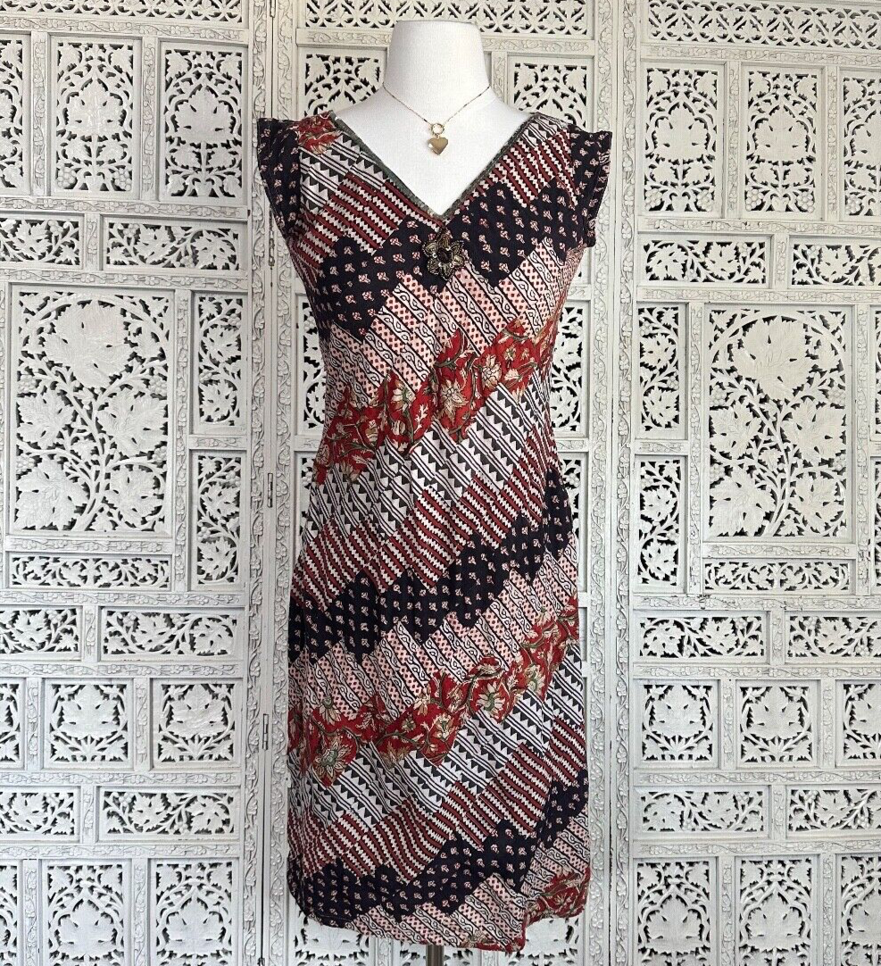 Vintage Quilted Patchwork Boho Knee Length V Neck Dress Sz Small | eBay