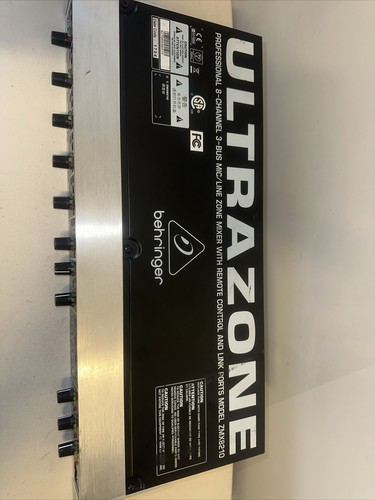 Behringer ZMX 8210 UltraZone Professional 8-Channel 3-Bus Mic/Line Mixer - Picture 4 of 7