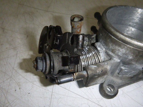 Drosselklappe Hyundai Kia Elantra II FJ Ceed ED LD 2,0 i 16V G4GC 35100-23550