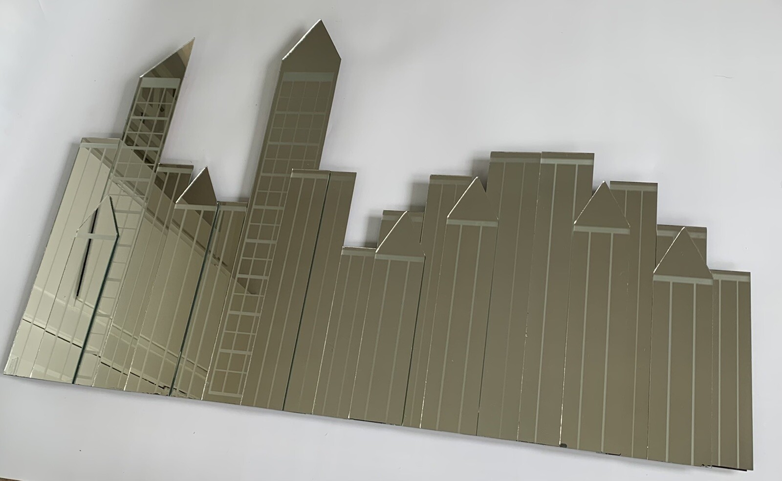 Vintage New York Skyline Mirrors Empire State Building Mechanical