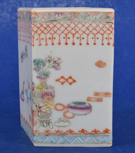 Chinese Porcelain Brush Holder Zhu Shan Mark and Period Republic Zhushan - Picture 5 of 24