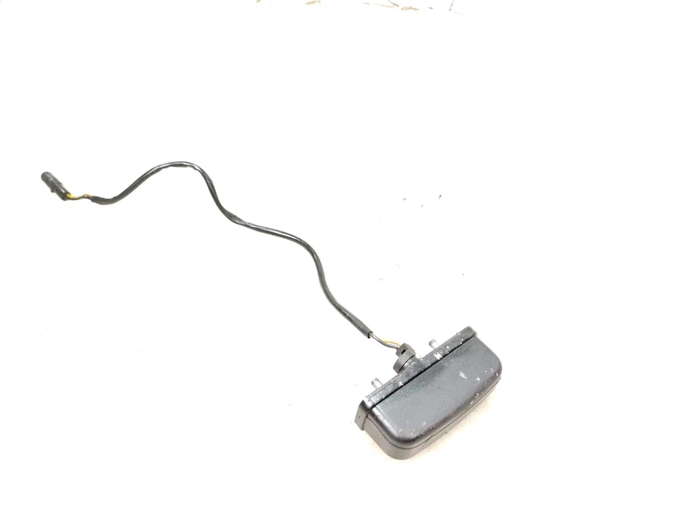 MV Agusta Brutale 750 S 2004 lámpara de luz de matrícula trasera Foto 2 de 4