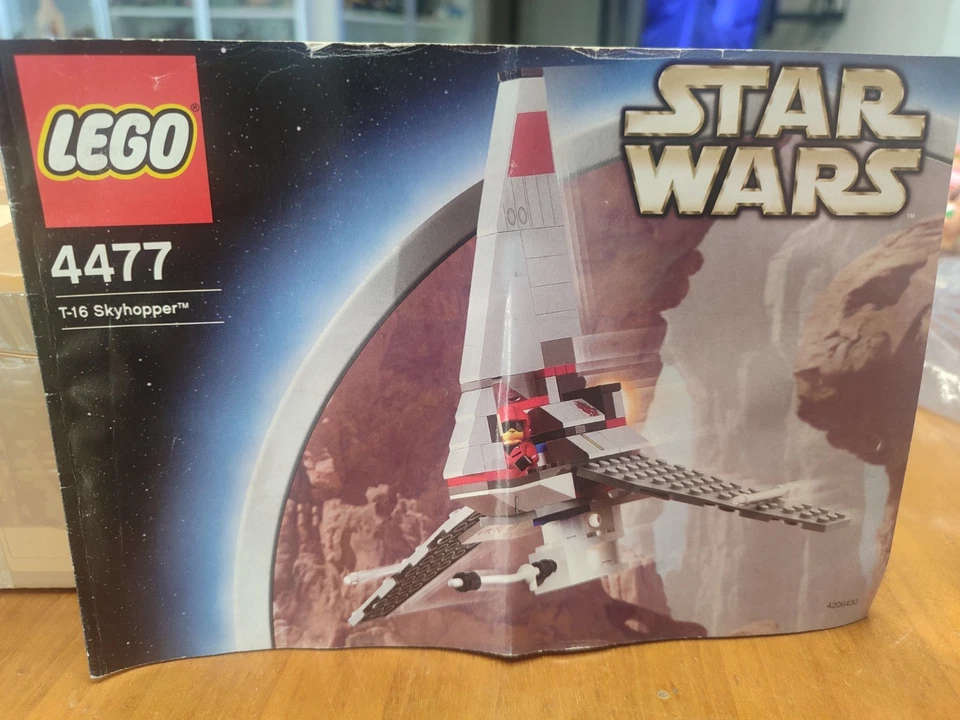 LEGO Star Wars 4477 T-16 Skyhopper, foto 1 di 4