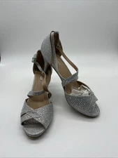 Delicacy Women's Silver Sparkle Scrappy Heel Shoes, Size 9