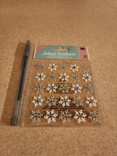 Jolee's Boutique~Snowflake Repeats~Dimensional Stickers