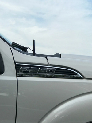4'' Short Black Aluminum Antenna Mast Radio AM/FM for Ford F-250 F-750 2017-2026