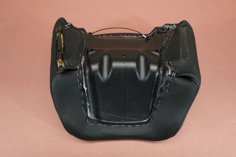 Harley VRSCF 2009-2017 Muscle V-Rod asiento delantero del conductor Foto 4 de 4