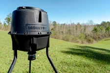 Moultrie Deer Feeder Standard 30-Gallon–Digital Timer, Quick-Lock Hopper, 200 lb