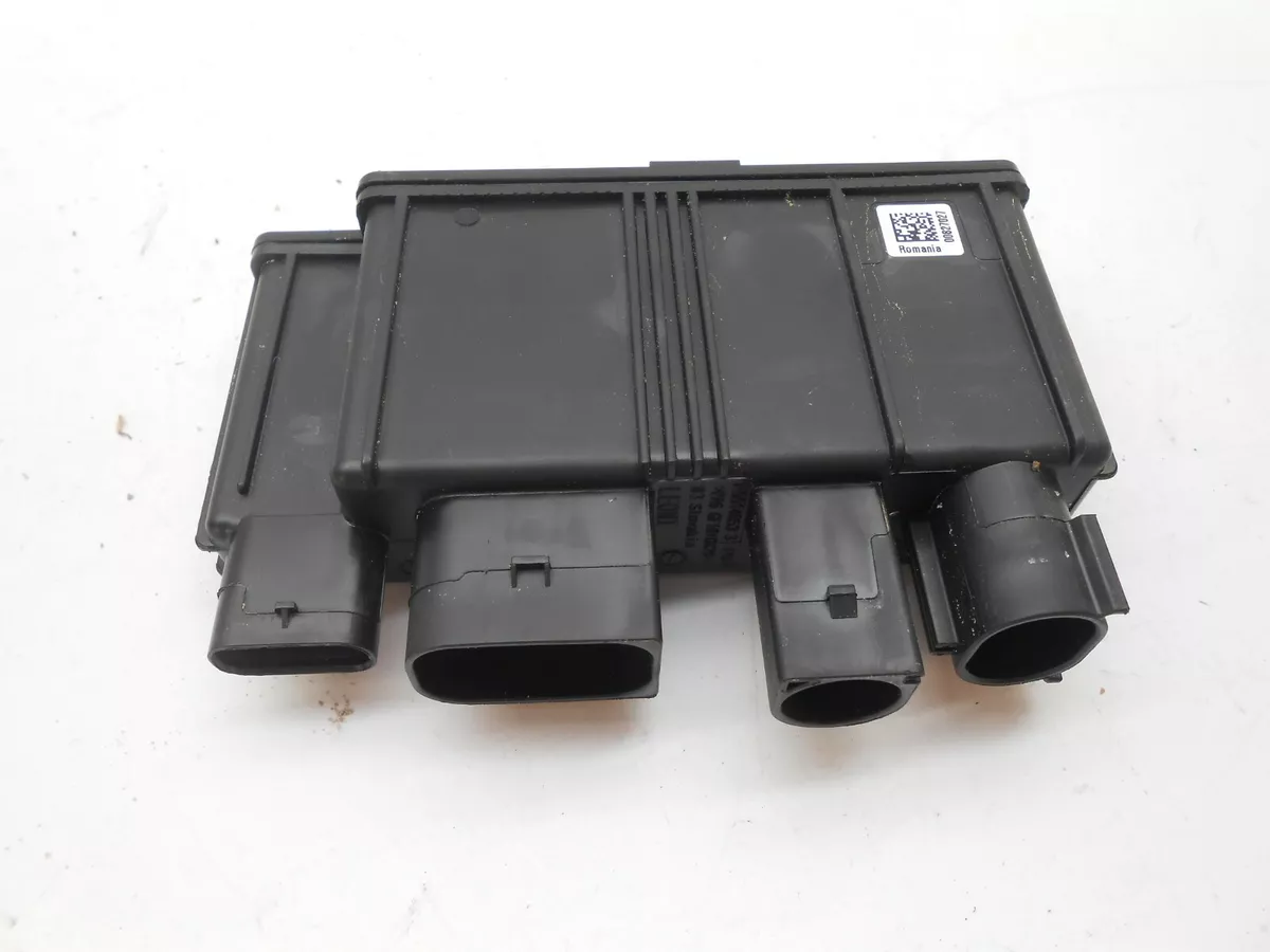2016-19 BMW X1 F48 Integrated Supply Control Module 8647841 
