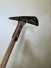 Antique Vintage Grub Hoe Rustic Primitive 2.1 lb 9 x 3 x 5.5 46.5" red handle