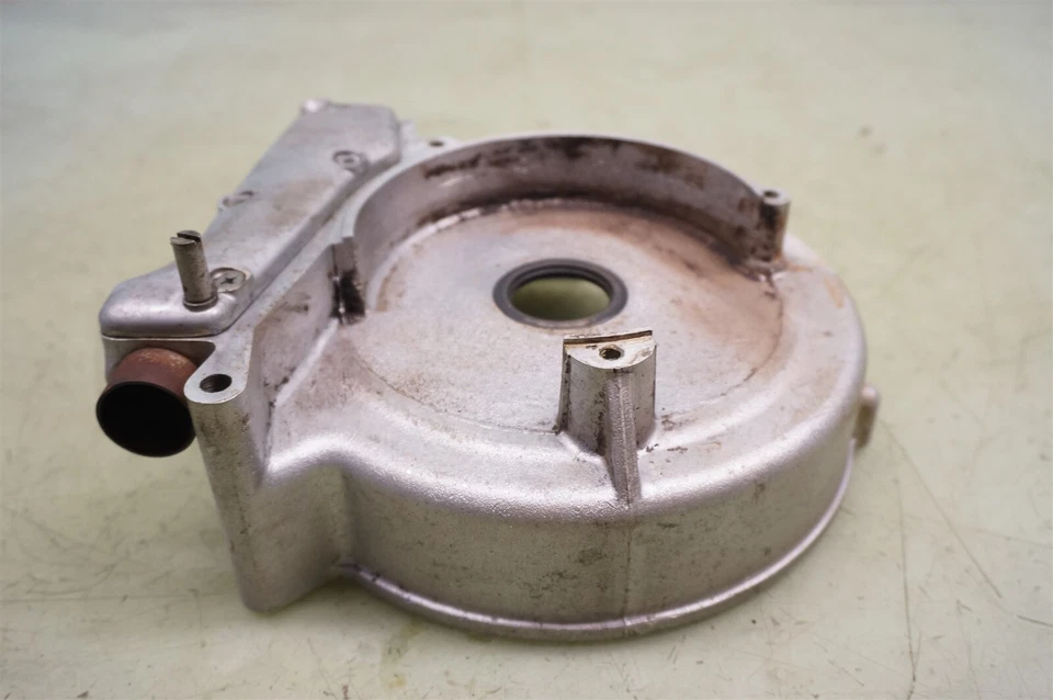 Triumph Trident T150V T150 150 E T T150R 1973 750cc triple *2629 cubierta de embrague Foto 4 de 4